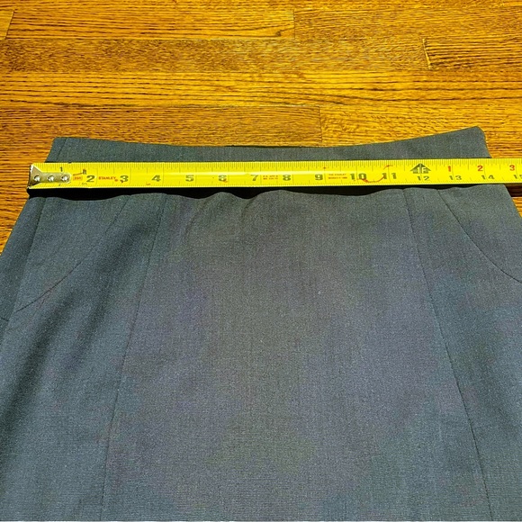 RW&Co medium blue business skirt - size 2 - Picture 3 of 7
